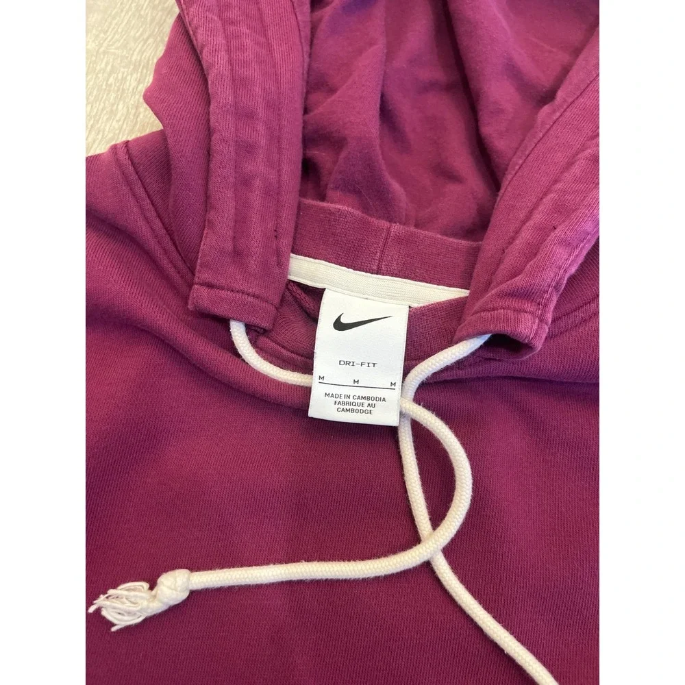 Nike Standard Issue Dri-FIT Hoodie Womens Med Plum Purple Zipper Pocket Pullover